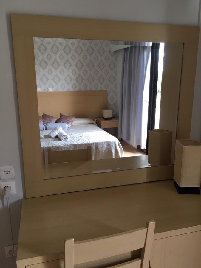 Aphrodite Hotel Syros Kini Bagian luar foto
