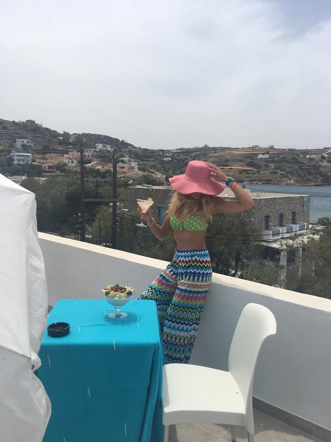 Aphrodite Hotel Syros Kini Bagian luar foto