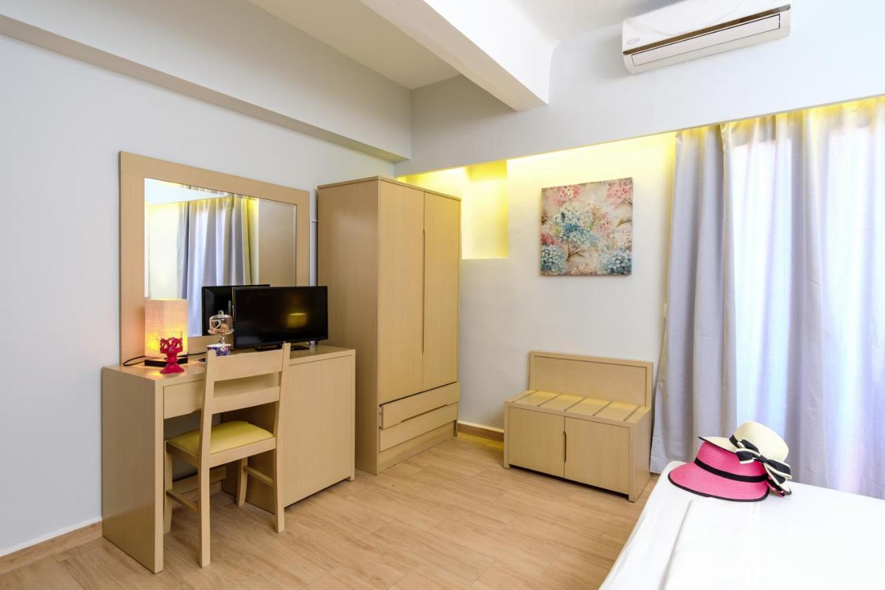 Aphrodite Hotel Syros Kini Bagian luar foto