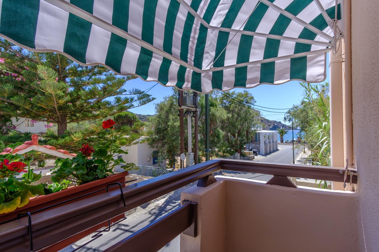 Aphrodite Hotel Syros Kini Bagian luar foto